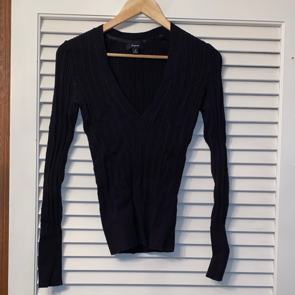 Like new! Vintage Express v-neck Stretch Cotton Sweater black XS